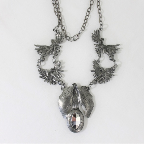 Gothic Renaissance Medieval Raven Bird Necklace - Picture 7 of 8